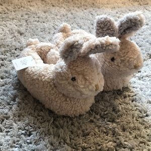 🐰BUNNY SLIPPERS!! 😍😍